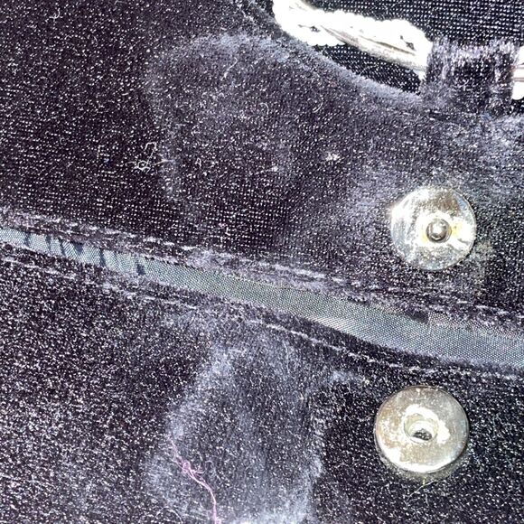 Victoria Secret Black Velvet Satchel Bag Purse Gift Bag Pearl Heart Charm Small - Picture 10 of 11